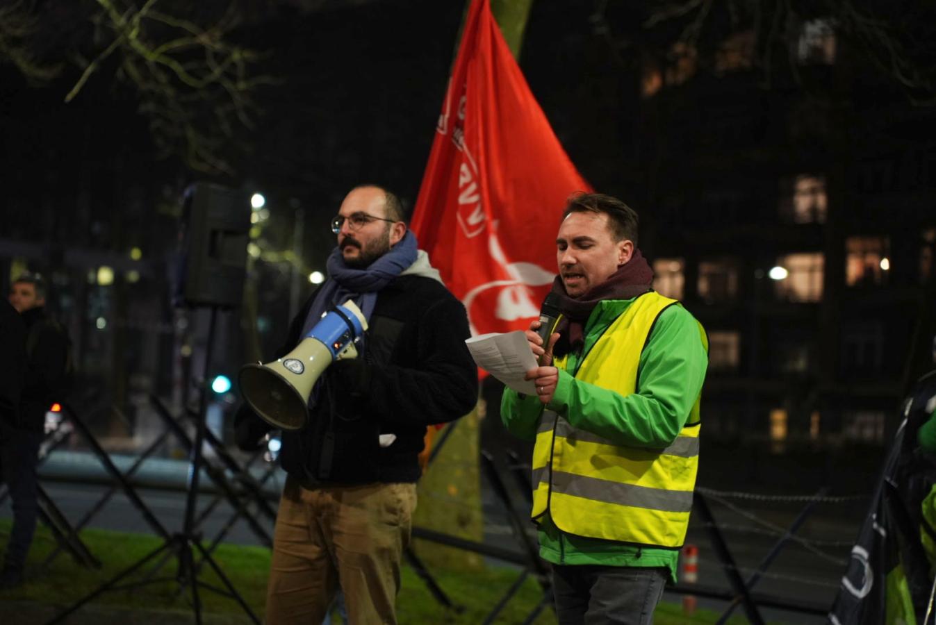 Des gens en actions contre Trump le lundi 20 janvier 2025 à Bruxelles