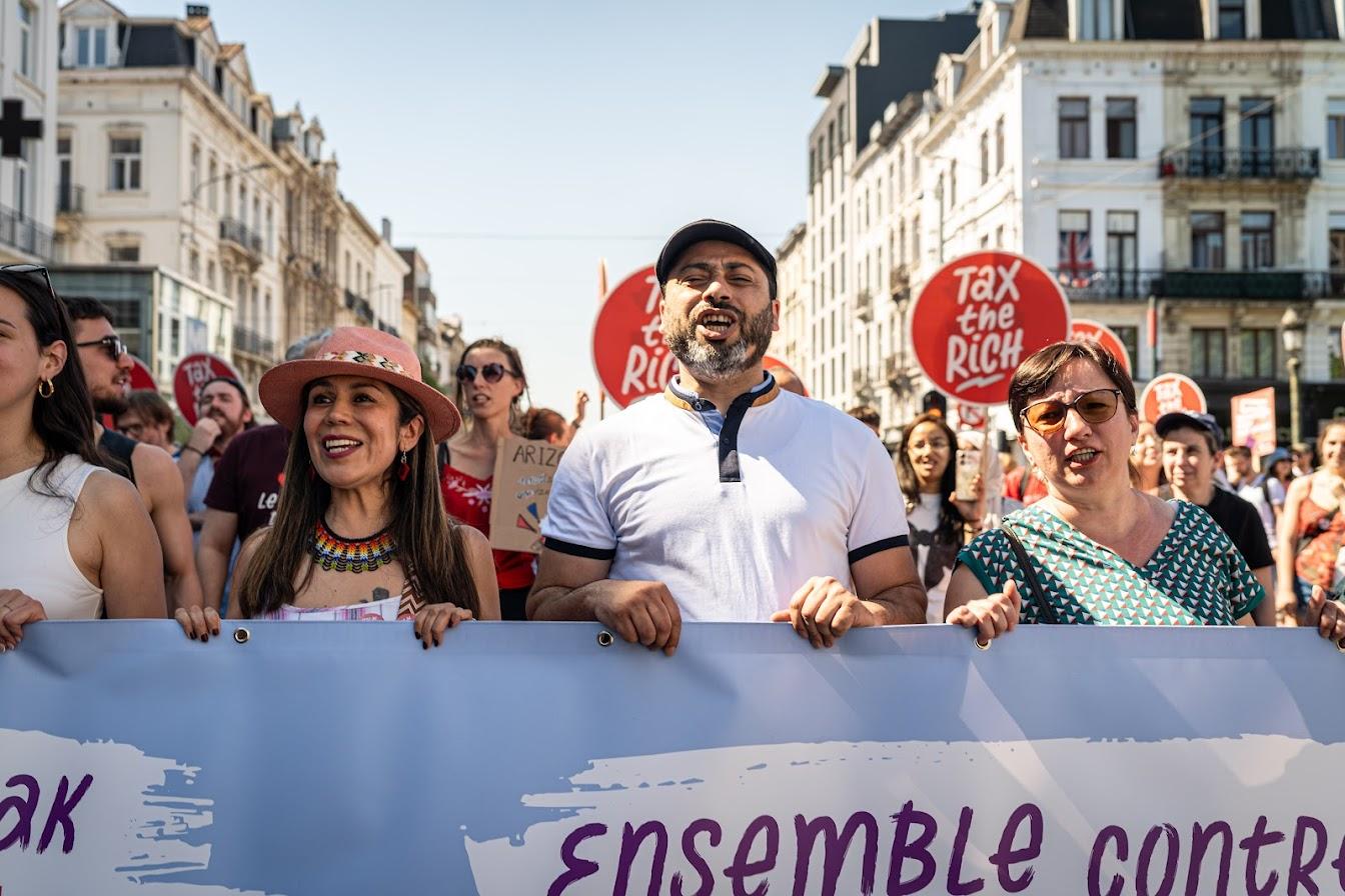 Nabil Boukili, député fédéral du PTB, au 1er Mai à Bruxelles
