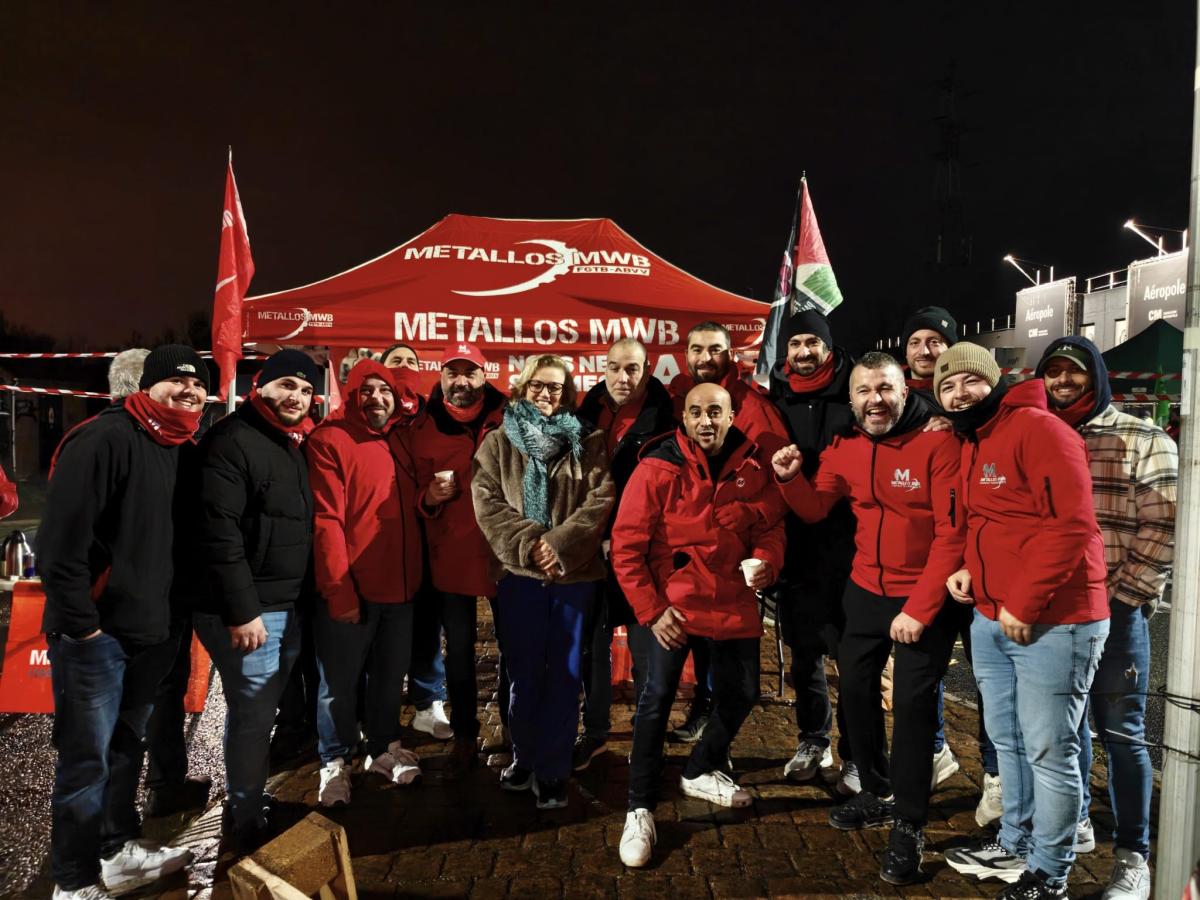 Photo de groupe lors de la grève générale