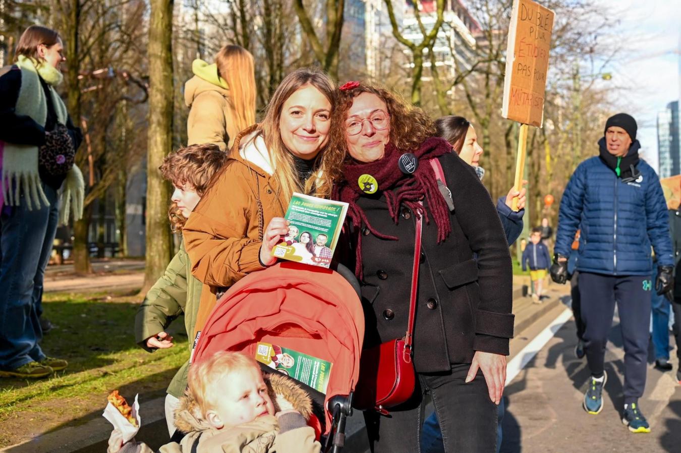 Amandine Pavet et Sophie Lecron à la manifestation du 25 janvier 2026