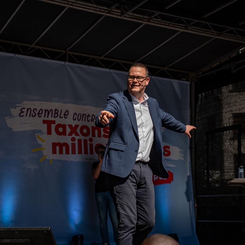 Raoul Hedebouw tijdens zijn 1 meitoespraak in Brussel