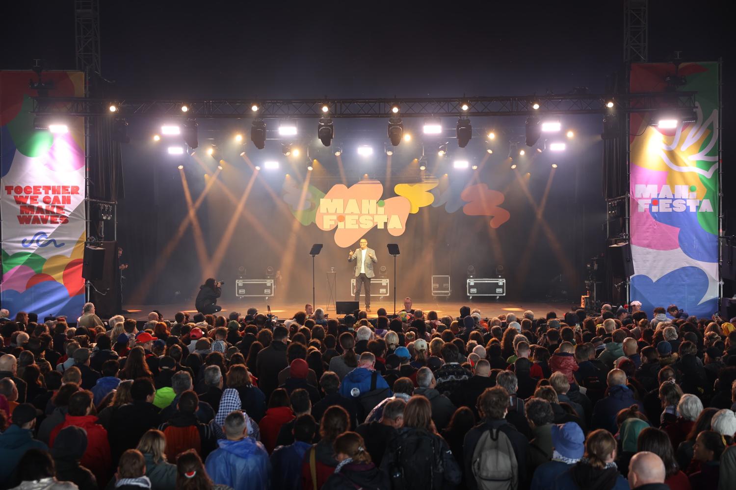 Raoul Hedebouw op de Main Stage van ManiFiesta.