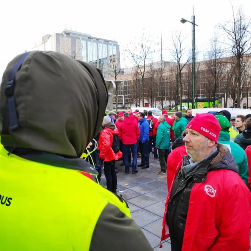  Proximus : Pour le maintien d'emplois à part entière dans une entreprise de service public elle aussi à part entière 
