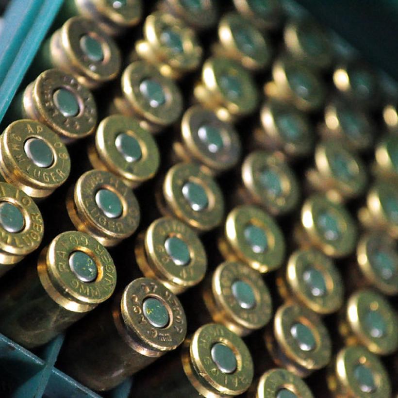 Les armes-sont elles plus importantes que la santé, pour le gouvernement ?