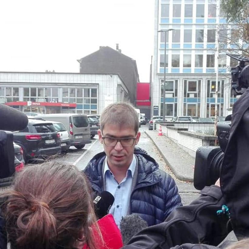 Le PTB avec un huissier au siège d'Enodia : « Pour empêcher la privatisation, nous voulons l’accès aux documents qui l’organisent »