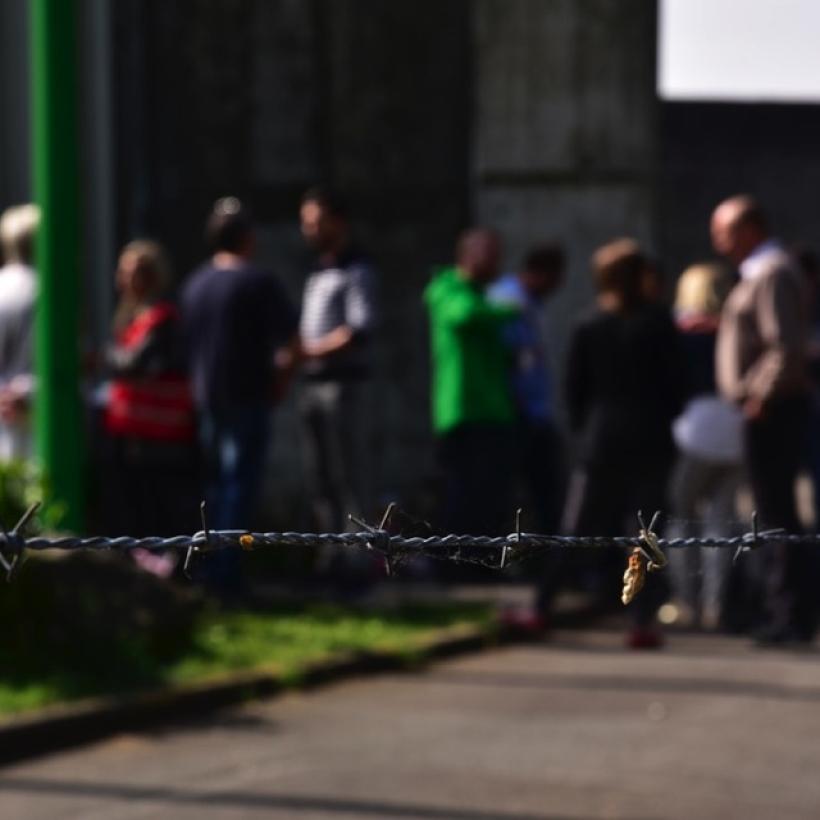 Un « service minimum » dans les prisons pour restreindre encore plus le droit de grève