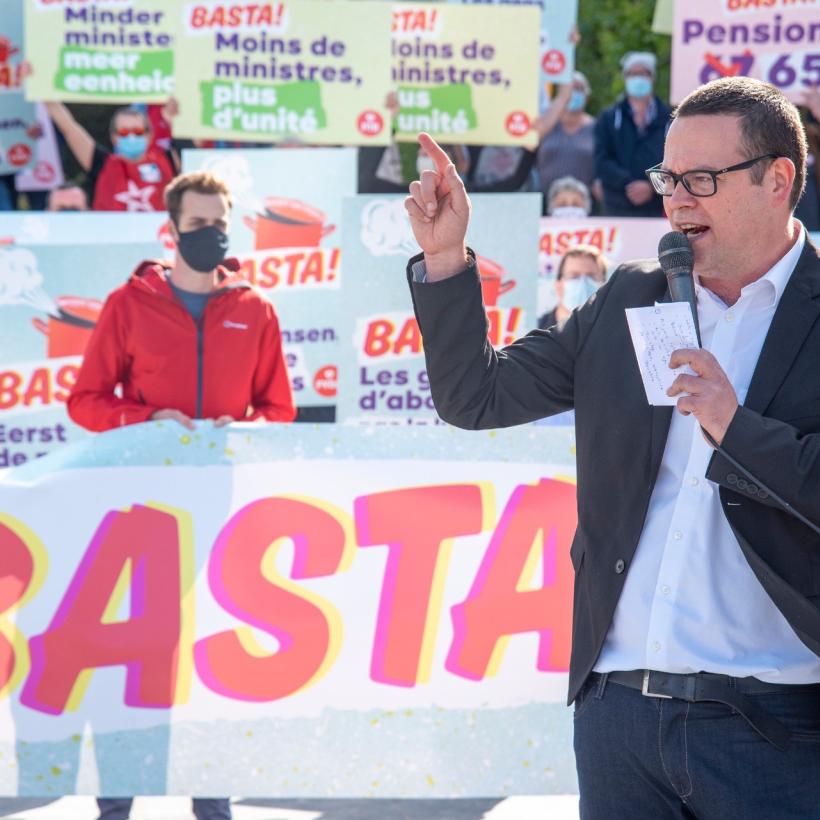 Le PTB passe à l’action : « Basta ! Les gens d’abord, pas la lutte des places »
