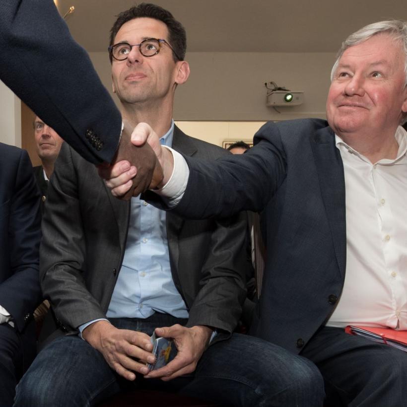 Comment PS et Ecolo tentent de mettre les grands patrons à la tête de la Wallonie