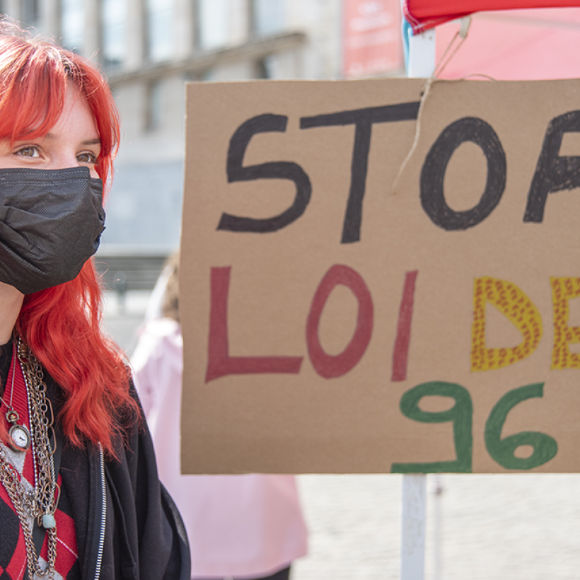 Le PTB appelle le gouvernement à ne pas signer d’Arrêté royal de blocage salarial