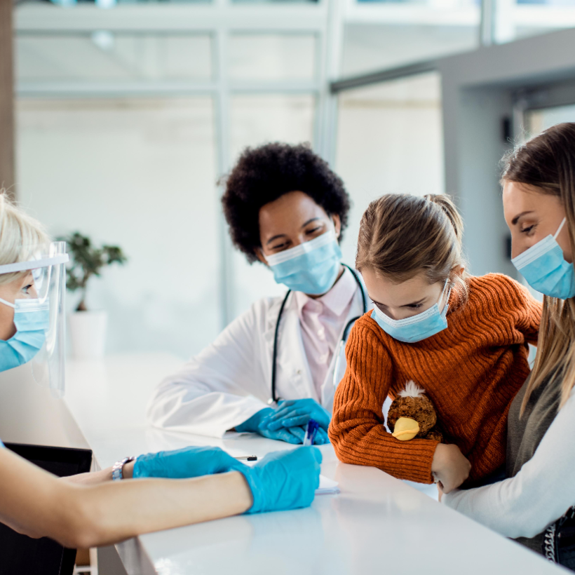 « Sans argent chez mon médecin » : La Cour des comptes et l’Inami positifs sur la proposition de loi du PTB