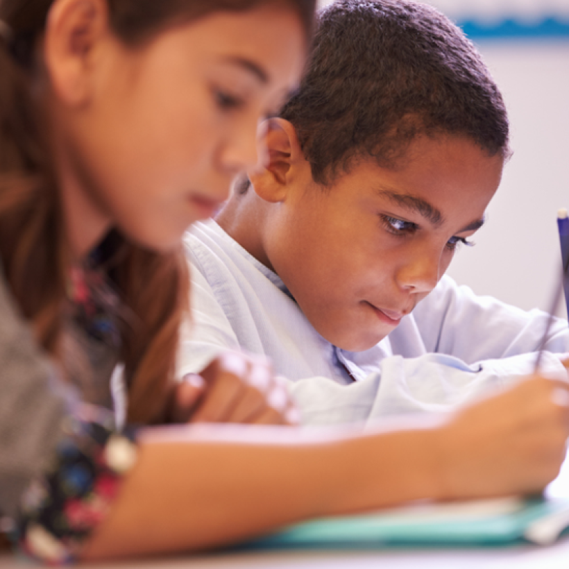 Le PTB demande au CODECO d’organiser un dépistage préventif gratuit pour tous les écoliers