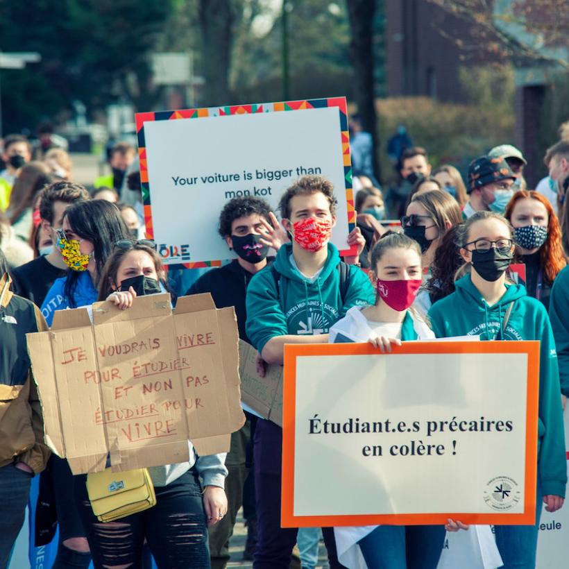 Précarité étudiante : les 3 mesures phares proposées par le PTB