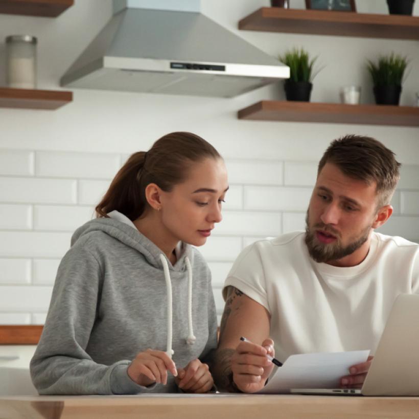 « Pour les grandes entreprises, oui, mais pas pour les gens ? » Le PTB veut changer l'Arrêté royal sur les remboursements des prêts hypothécaires