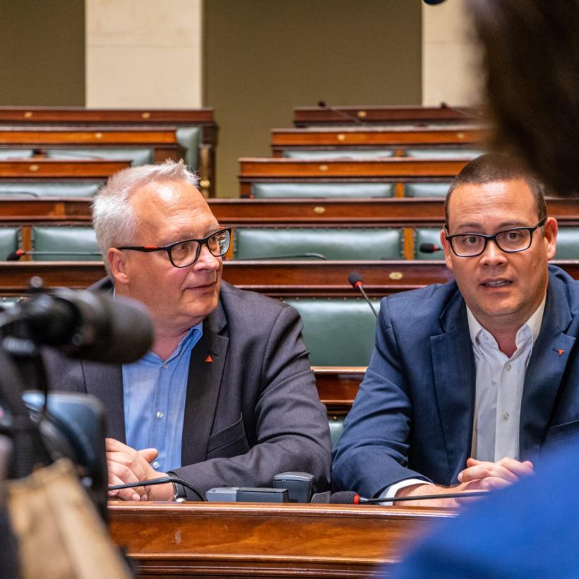  Bien sûr que nous soutenons les blouses blanches par un fonds d'urgence ! Et, non, ce n'est pas un « danger pour l'État »