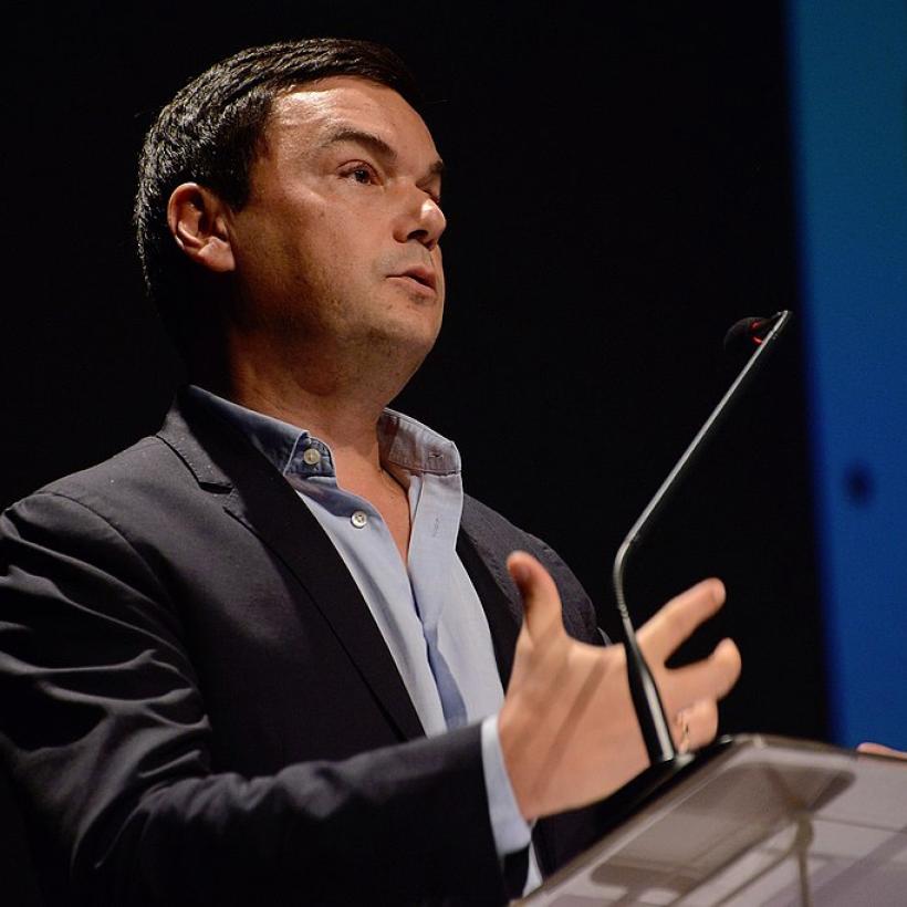 Thomas Piketty : pour garantir la justice fiscale, la Taxe Corona du PTB plutôt que la taxe comptes-titres du gouvernement