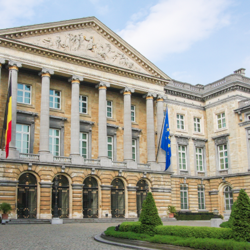 La Vivaldi continue dʼaugmenter les dotations des partis politiques 