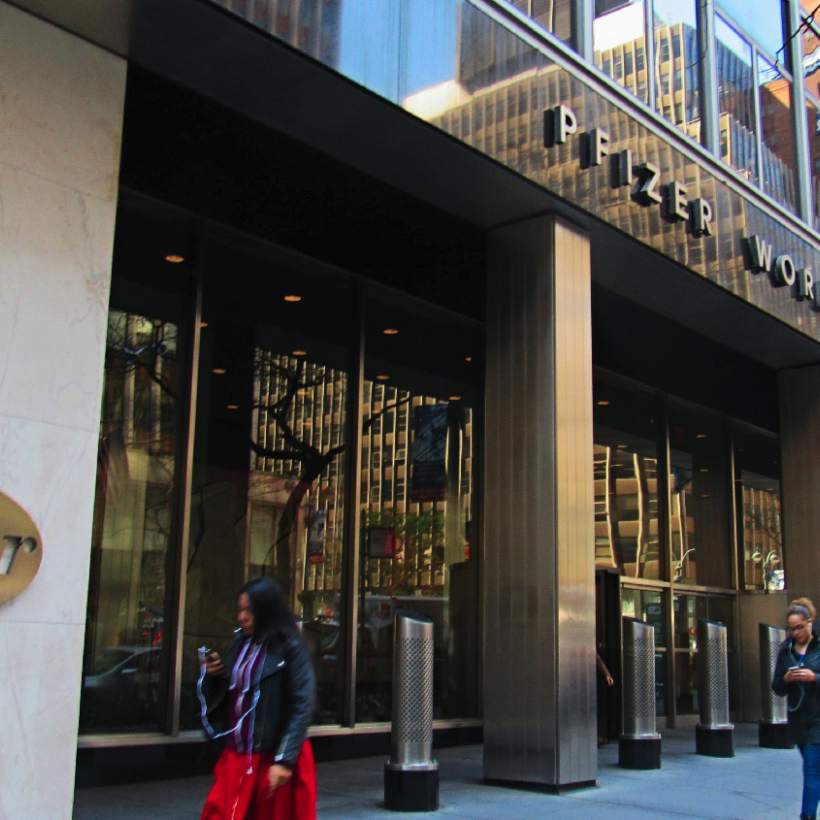 Pfizer et BioNTech ont bien augmenté le prix du vaccin contre le Covid de plus de 60 %