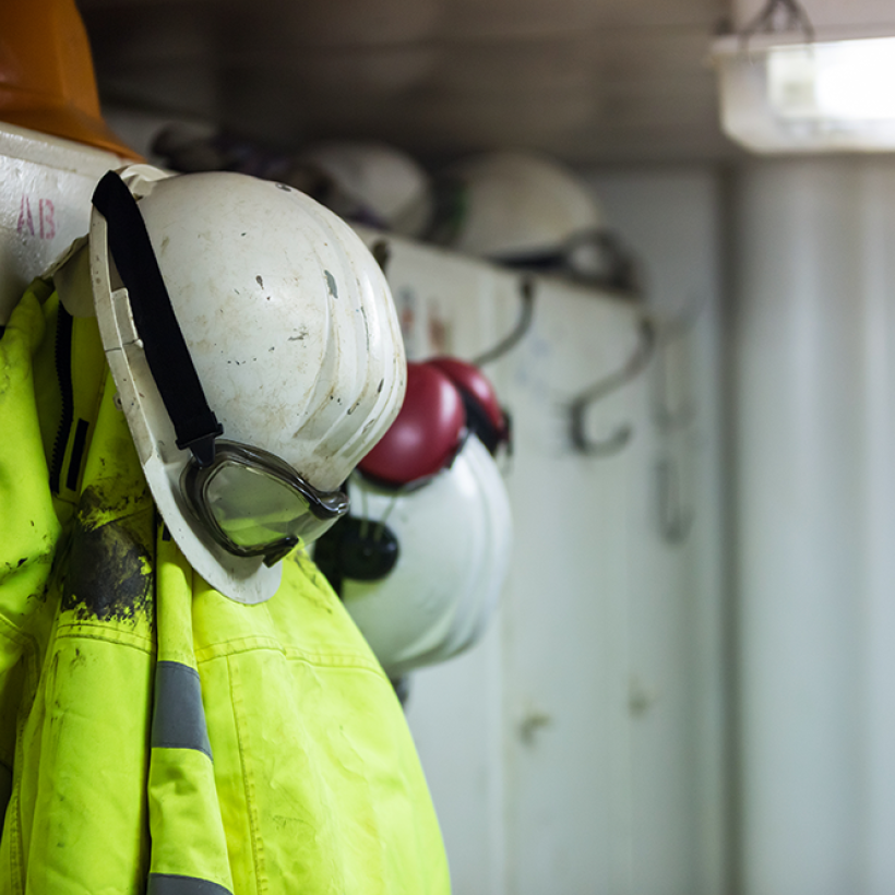 Le PTB veut un lockdown complet