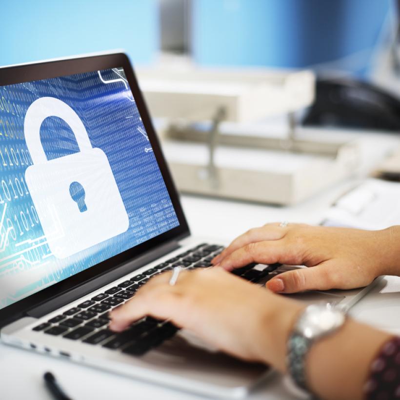 Pour le PTB, Pierre-Yves Dermagne doit retirer son avant-projet de loi sur les données de santé