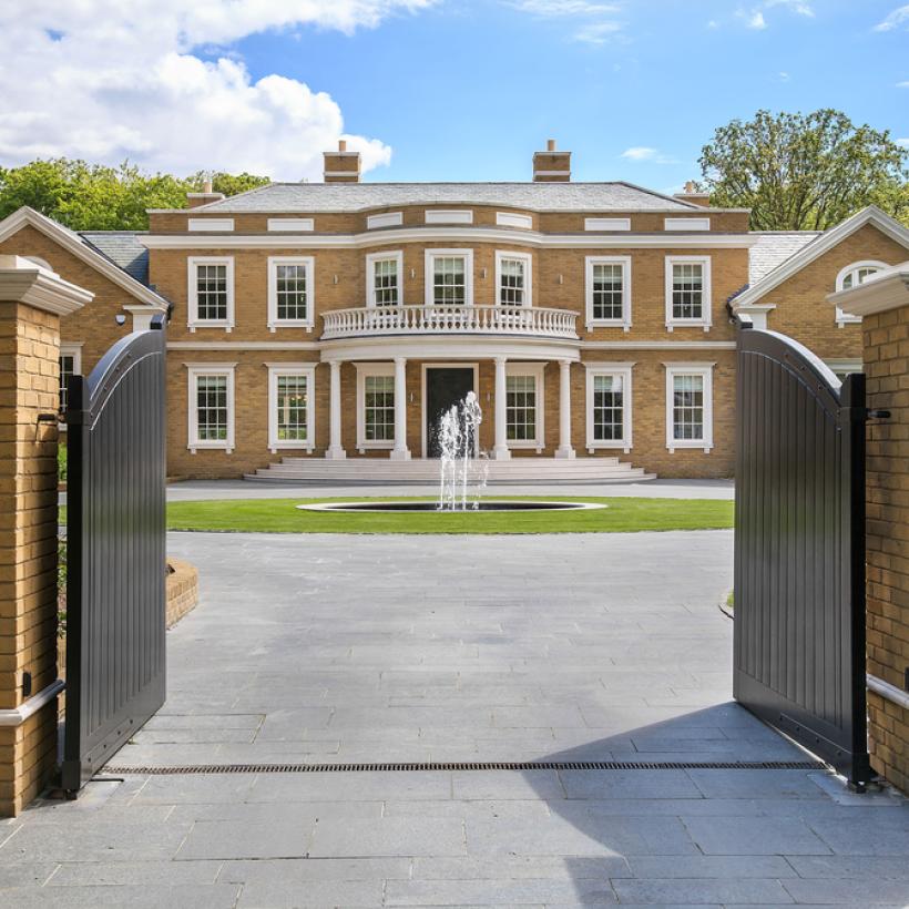 La Taxe Corona sur les grosses fortunes est soumise au vote aujourd’hui au parlement : « Imposons plus de justice fiscale  » 