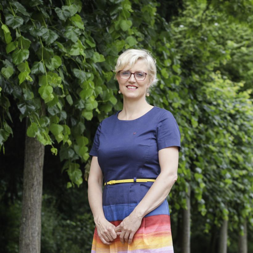 Le PTB réagit au rapport de la Cour des comptes sur les trajets de réintégration : « Le gouvernement ignore ce rapport accablant »