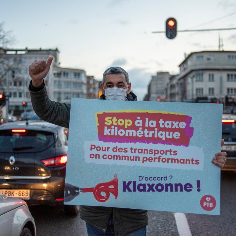 Le PTB lance sa campagne contre la taxe kilométrique sur le terrain : « On ne s'arrêtera pas tant que le projet n’est pas retiré »