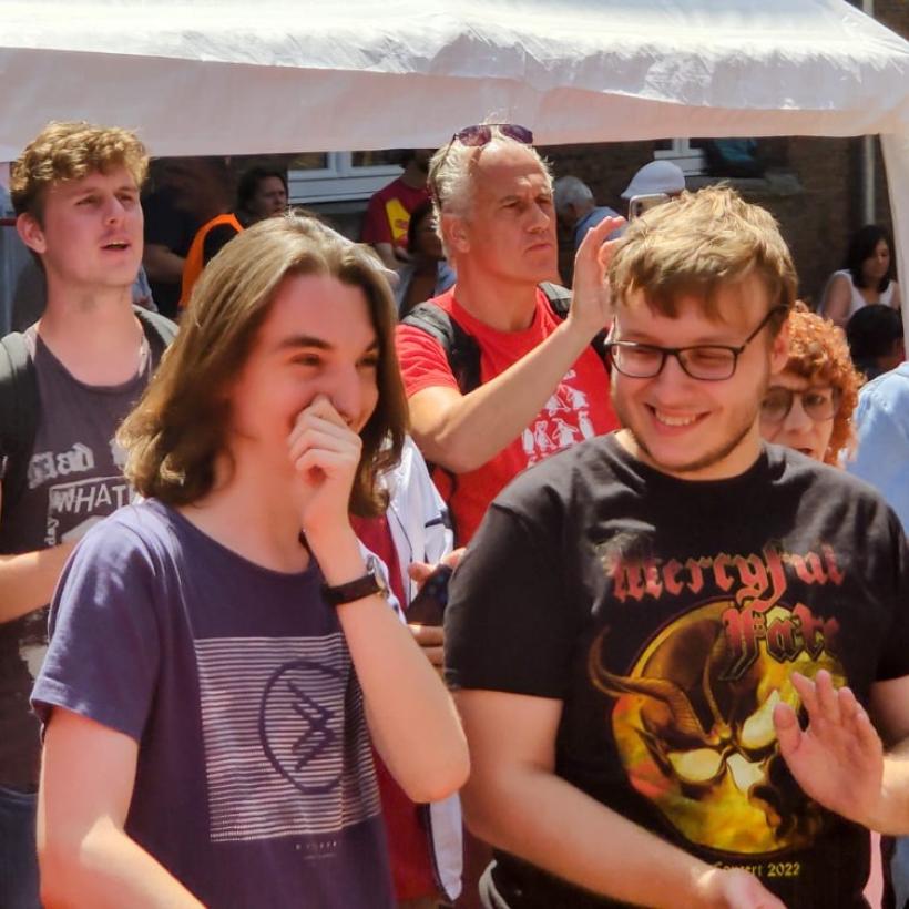 200 bénévoles fêtent le premier anniversaire des SolidariTeams à Verviers, capitale de la solidarité