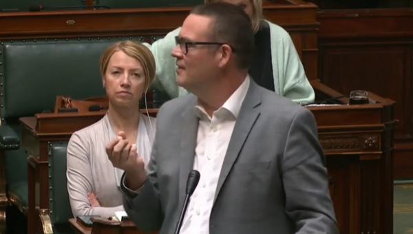 Raoul Hedebouw in de Kamer