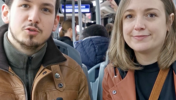 Amandine Pavet et Octave Daube testent les transports gratuits à Dunkerque
