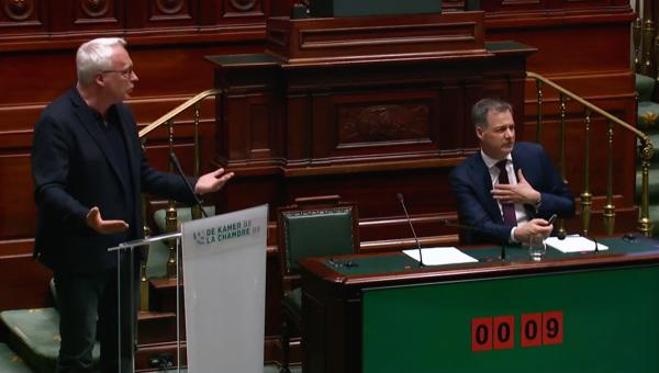 Peter Mertens au Parlement