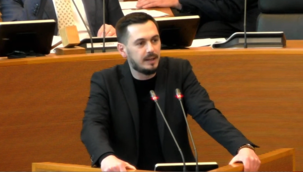 Julien Liradelfo au Parlement wallon