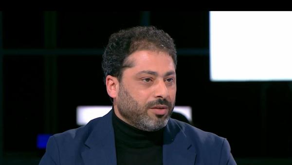 Nabil Boukili sur le plateau de QR le débat