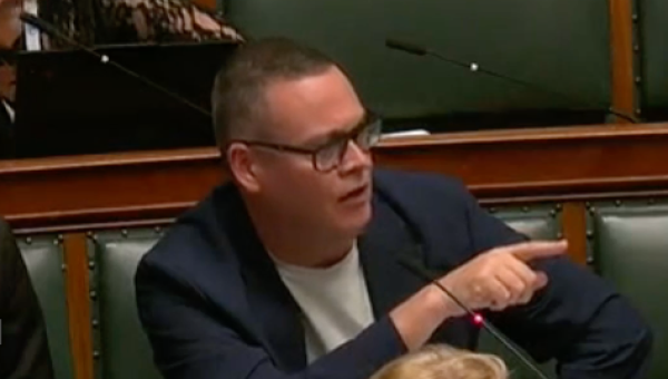 Raoul Hedebouw intervient à la Chambre